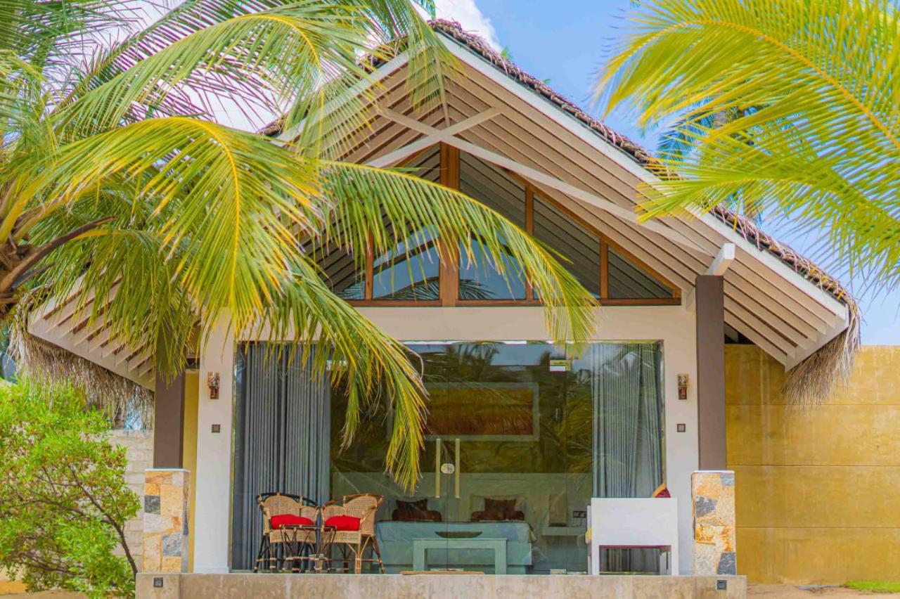 Blue Waves Kite Surfing Beach Resort Калпития Экстерьер фото